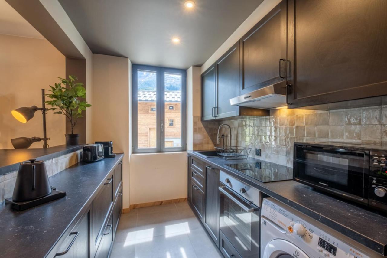 Newly Renovated Apartment With Mont Blanc View Chamonix Eksteriør bilde